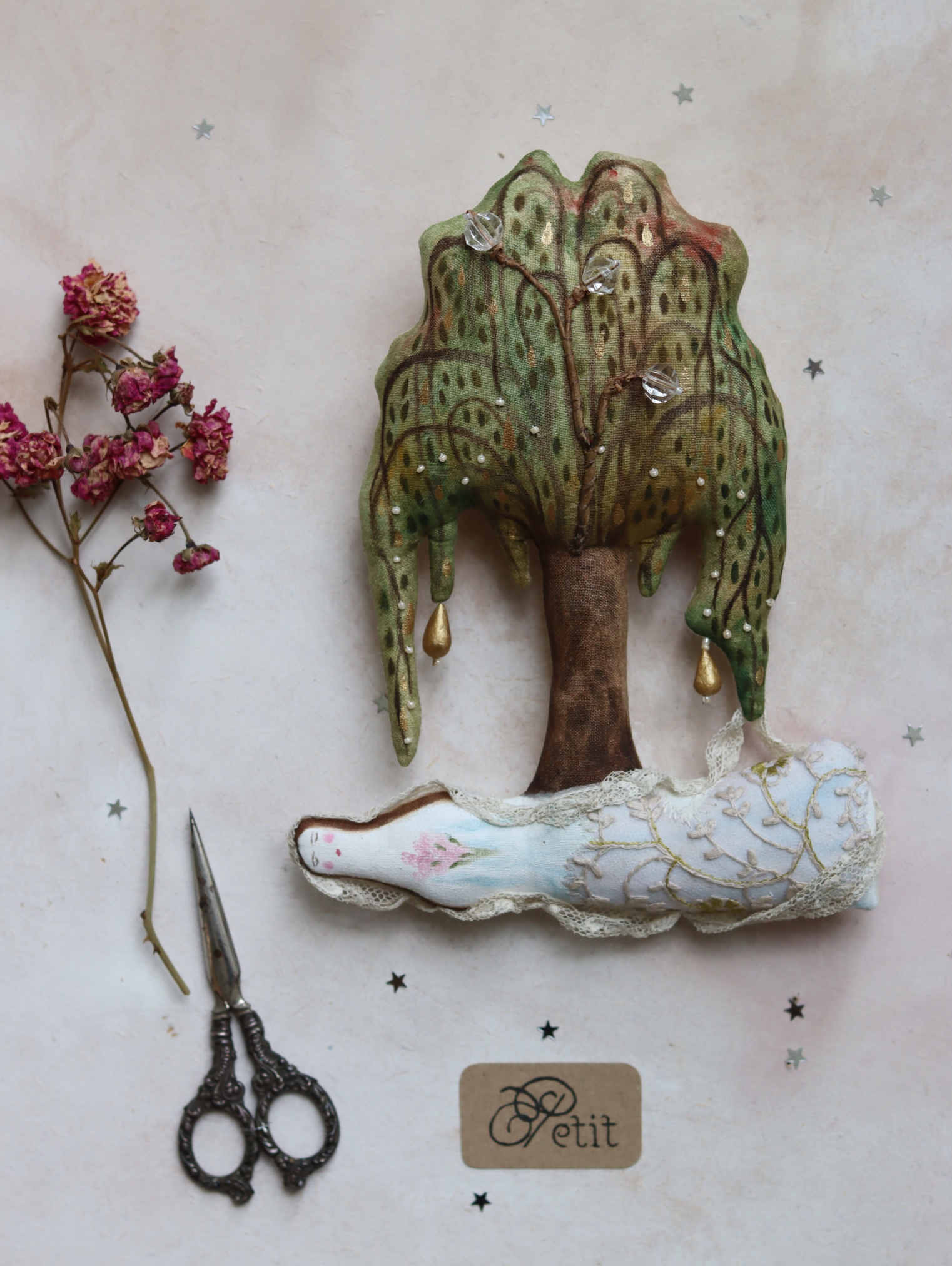 Maiden under the Weeping Willow